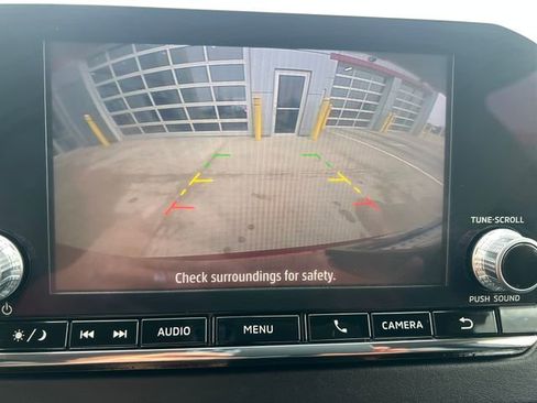 Used 2023 Mitsubishi Outlander SE image 18