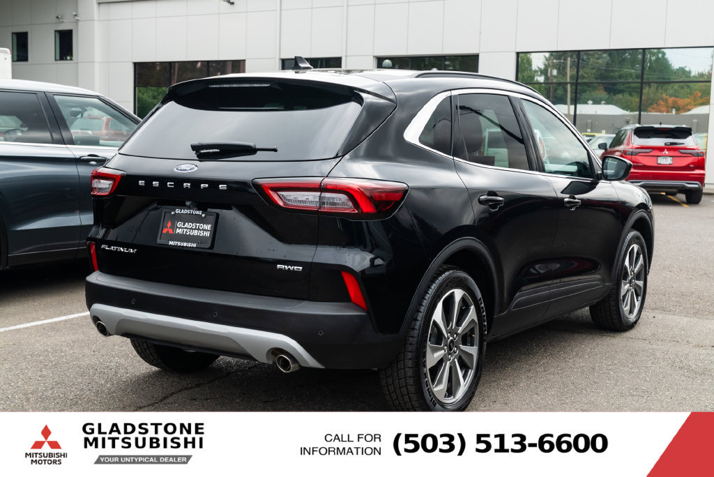Used 2025 Ford Escape Platinum AWD/4WD image 7