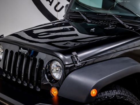 Used 2016 Jeep Wrangler Unlimited Sport w/ Quick Order Package 24S AWD/4WD image 20