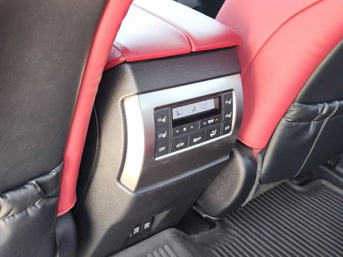 Used 2023 Lexus GX 460 Premium AWD/4WD image 26