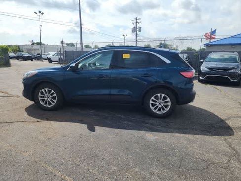Used 2020 Ford Escape SE FWD image 27