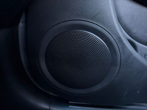 Used 2015 Kia Soul + image 27