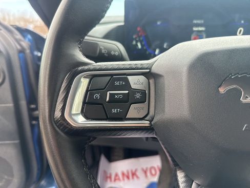 Used 2024 Ford Mustang Coupe image 17