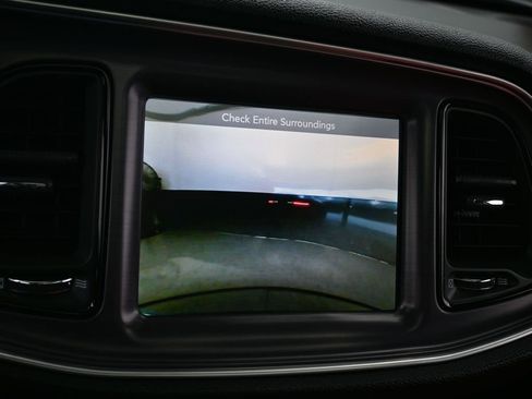 Used 2015 Dodge Challenger R/T Plus image 25