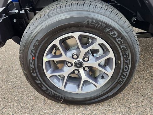 New 2025 Jeep Gladiator Sport image 18