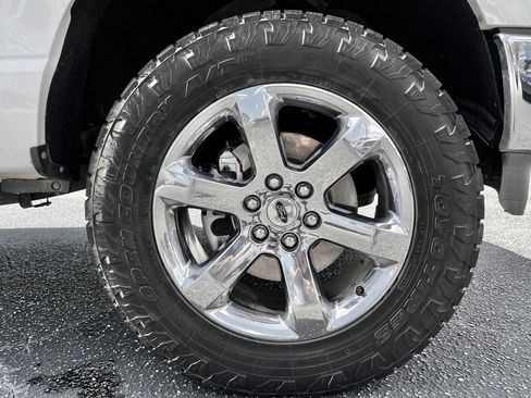 Used 2021 Ford F150 Lariat w/ Equipment Group 502A High AWD/4WD image 50
