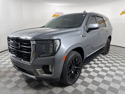 Used 2022 GMC Yukon SLT w/ SLT Premium Package