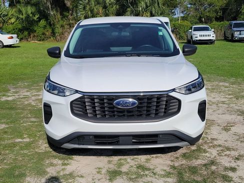Used 2023 Ford Escape Active w/ Tech Pack #1 FWD image 6