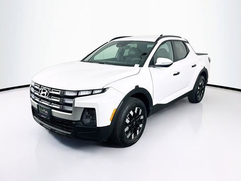 Used 2025 Hyundai Santa Cruz SEL AWD/4WD image 3