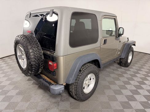 Used 2006 Jeep Wrangler Rubicon AWD/4WD image 6