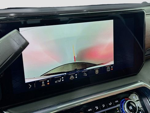 Used 2024 GMC Sierra 3500 Denali Ultimate image 17