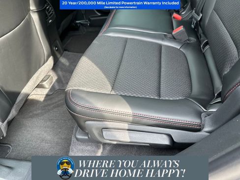 New 2026 Ford Escape ST-Line Select w/ Tech Pack #2 AWD/4WD image 25