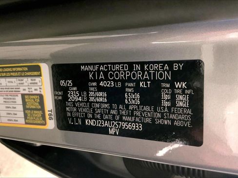 Certified 2025 Kia Soul LX w/ LX Technology Package image 31