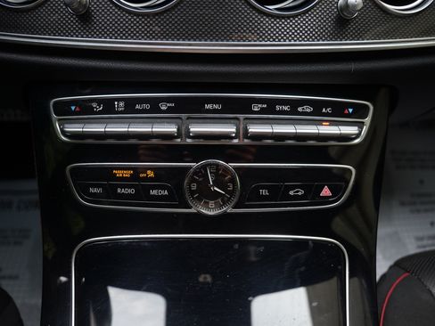 Used 2019 Mercedes-Benz E 53 AMG 4MATIC Sedan image 31