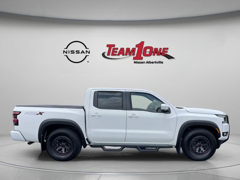 Used 2026 Nissan Frontier Pro-X w/ Pro-X Convenience Package RWD image 9