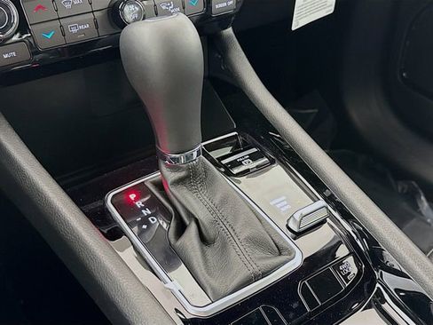 New 2026 Jeep Compass Limited image 16