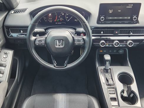 Used 2025 Honda Civic Sport image 25