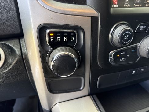 Used 2016 RAM 1500 Big Horn RWD image 24