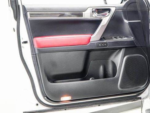 Used 2023 Lexus GX 460 Luxury image 48