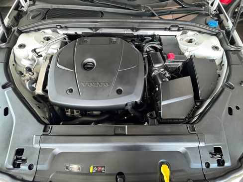 Used 2017 Volvo S90 T6 Inscription w/ Vision Package image 46