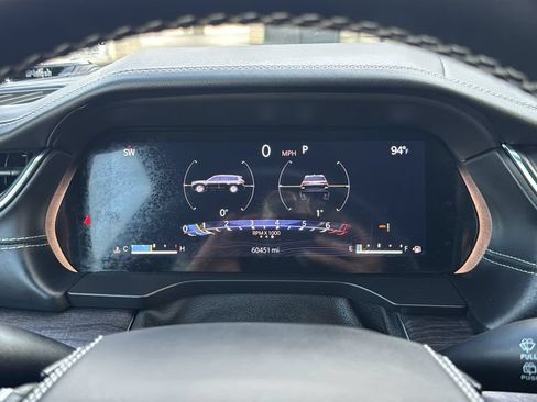 Used 2022 Jeep Grand Cherokee L Overland w/ Luxury Tech Group IV AWD/4WD image 33