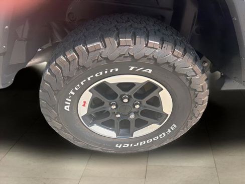 Used 2022 Jeep Wrangler Rubicon AWD/4WD image 11