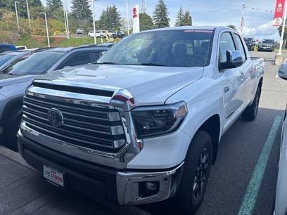 Used 2020 Toyota Tundra Limited w/ Limited Premium Package
