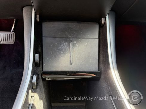 Used 2020 Tesla Model 3 Performance image 9