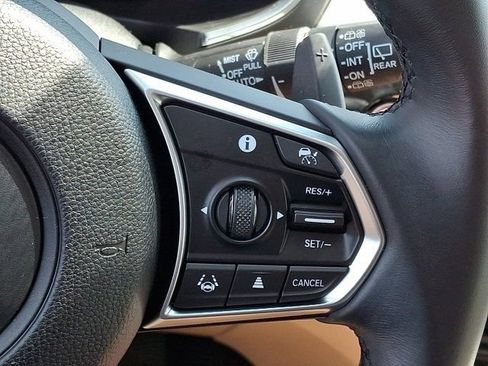 Used 2022 Acura MDX SH-AWD w/ Technology Package image 30