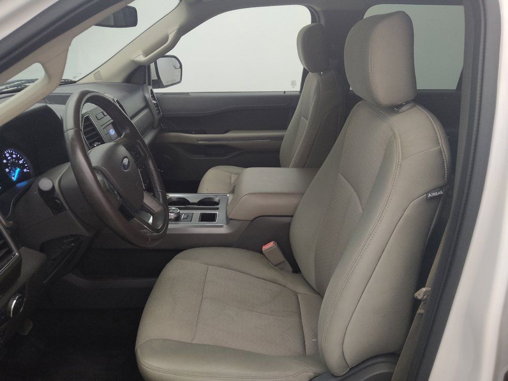 Used 2018 Ford Expedition Max XLT w/ Cargo Package RWD image 17