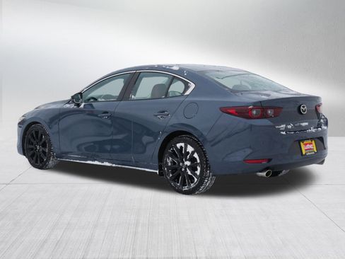 Used 2023 MAZDA MAZDA3 s image 5