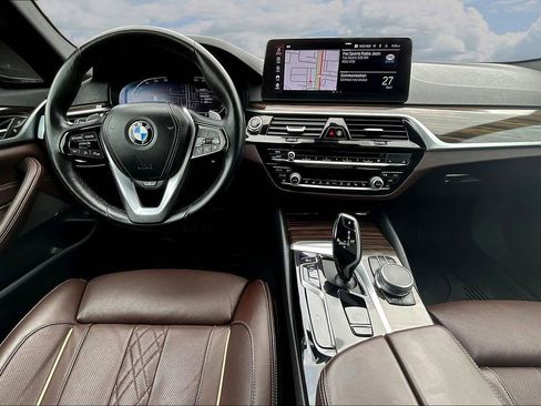 Used 2022 BMW 540i w/ Premium Package RWD image 7