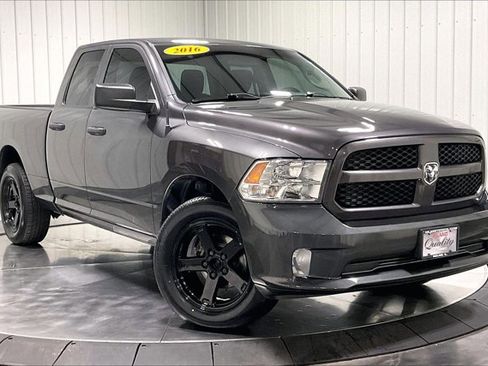 Used 2016 RAM 1500 Express image 3