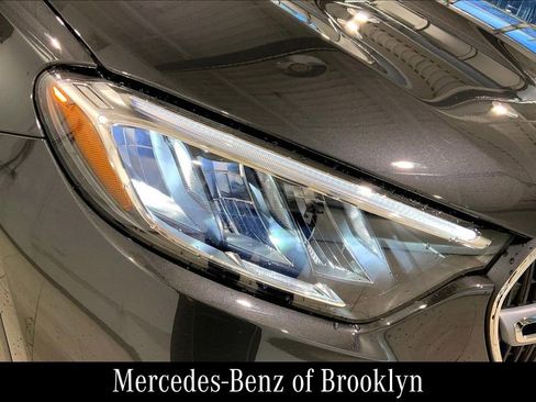 Used 2026 Mercedes-Benz GLC 300 4MATIC image 29