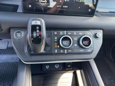 Used 2024 Land Rover Defender 110 S AWD/4WD image 29