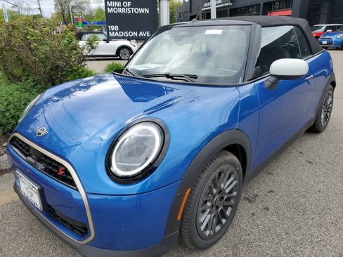 New 2026 MINI Cooper S FWD image 1