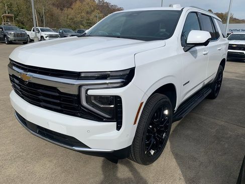 New 2026 Chevrolet Tahoe LS image 2