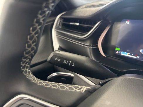 Used 2023 Jeep Grand Cherokee L Altitude image 40