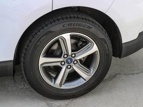 Used 2019 Ford Edge SEL w/ Equipment Group 201A FWD image 6