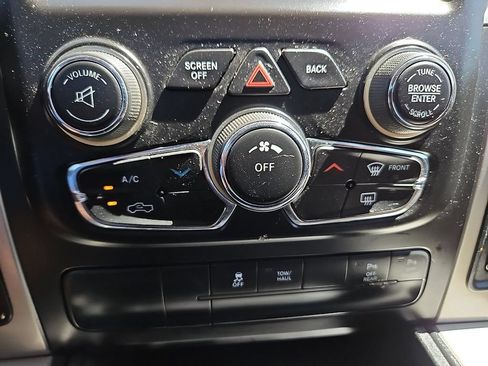 Used 2015 RAM 1500 Lone Star RWD image 27