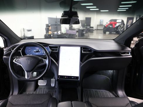 Used 2017 Tesla Model X P100D AWD/4WD image 21