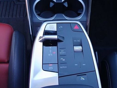 New 2026 BMW X1 M35i image 21