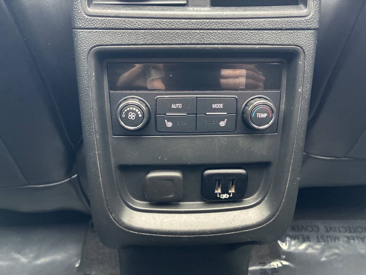 Used 2017 Buick Envision Essence AWD/4WD image 31