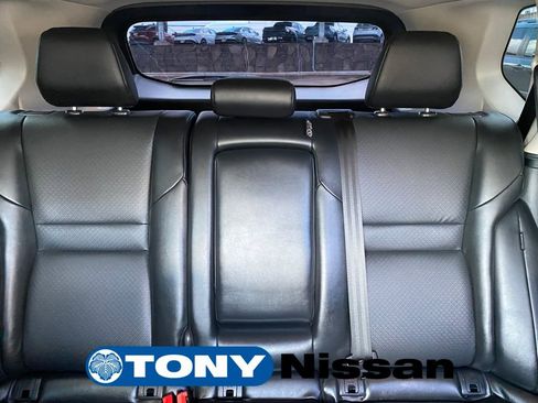 Used 2024 Nissan Rogue SV w/ SV Premium Package FWD image 36