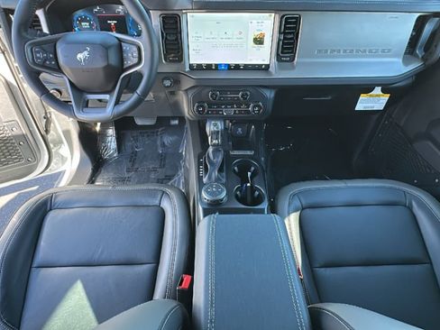 New 2025 Ford Bronco Outer Banks image 26