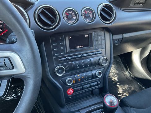 Used 2016 Ford Mustang Shelby GT350 w/ Track Package image 15