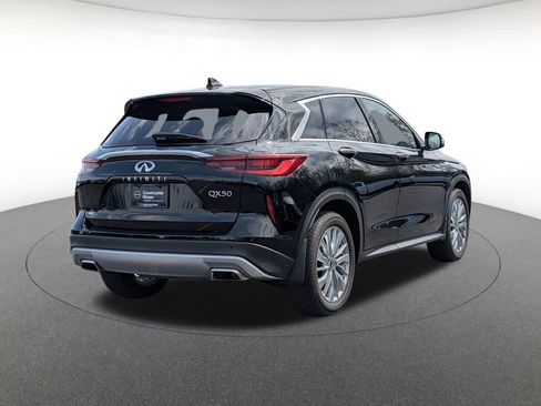 Used 2025 INFINITI QX50 Pure AWD/4WD image 5