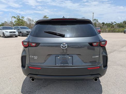 Used 2025 MAZDA CX-50 AWD 2.5 S w/ Premium Plus Pkg image 5