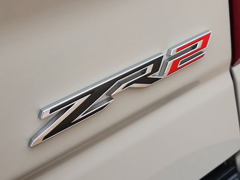 New 2026 Chevrolet Silverado 1500 ZR2 AWD/4WD image 10