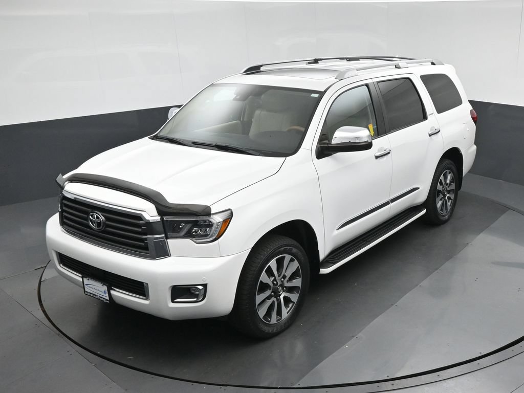 Used 2019 Toyota Sequoia Limited w/ Safety & Convenience Package AWD/4WD image 81